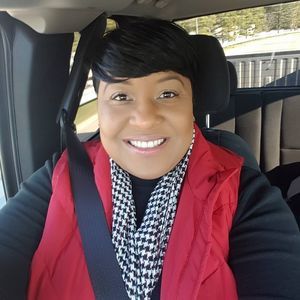 Meet your Posher, Monica